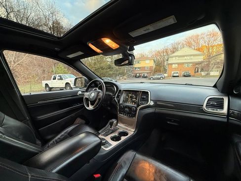 Used 2017 Jeep Grand Cherokee Limited 75th Anniversary image 33