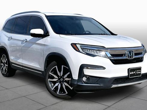 Used 2020 Honda Pilot Touring image 2