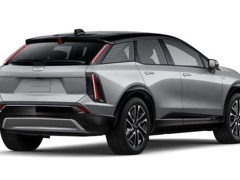 New 2026 Cadillac Optiq Sport 1 image 31