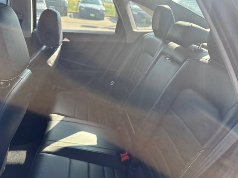 Used 2024 Volkswagen Jetta SE FWD image 26