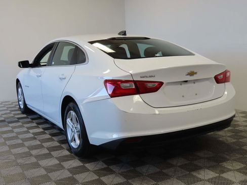 Used 2024 Chevrolet Malibu LS image 3