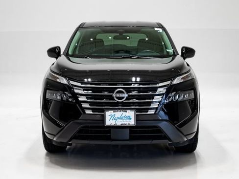 Used 2025 Nissan Rogue SV AWD/4WD image 4
