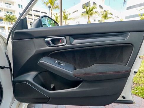 Used 2023 Honda Civic Type R image 82
