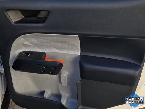 Used 2024 Ford Maverick XLT w/ XLT Luxury Package image 9