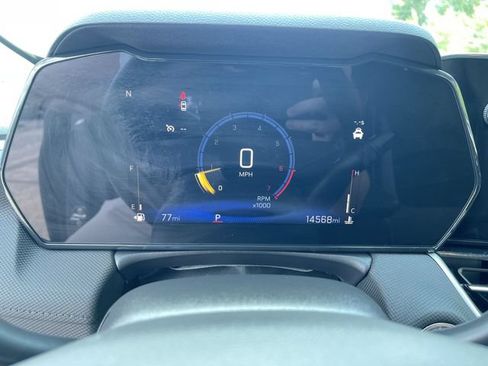 Certified 2025 Chevrolet TrailBlazer LT w/ Convenience Package FWD image 12