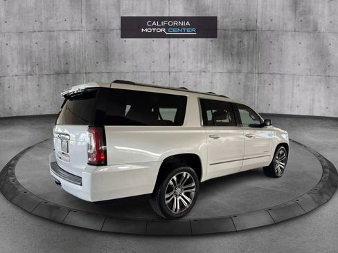 Used 2018 GMC Yukon XL Denali w/ Denali Ultimate Package AWD/4WD image 5