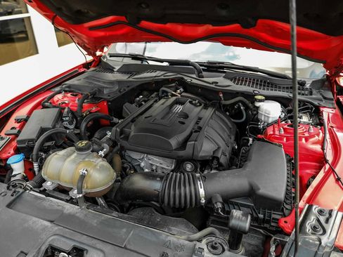 Used 2020 Ford Mustang Coupe RWD image 39