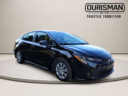 Used 2025 Toyota Corolla LE