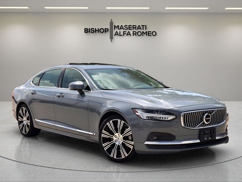 Used 2023 Volvo S90 B6 Ultimate w/ Protection Package Premier AWD/4WD image 1