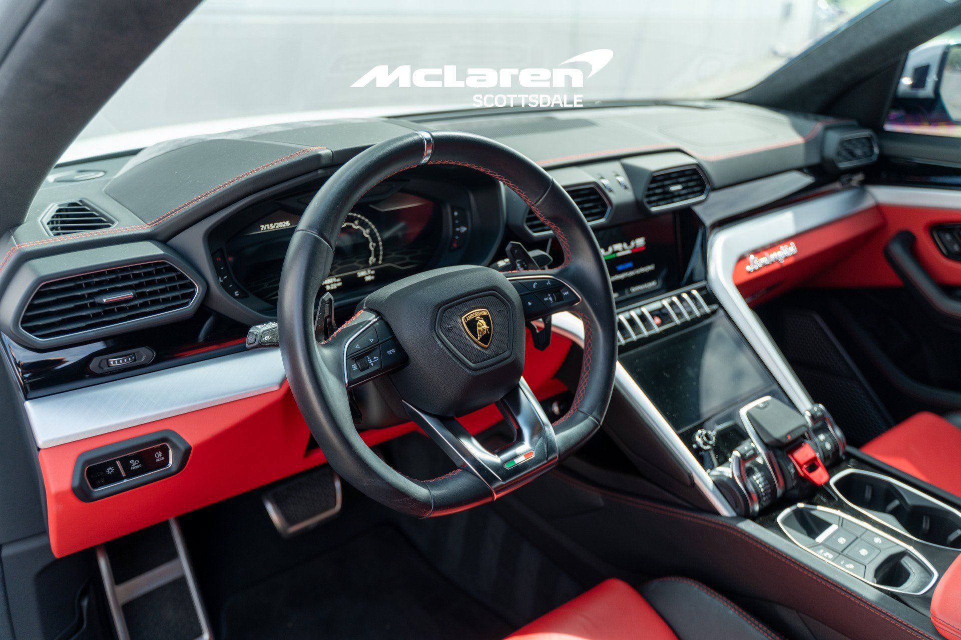 Used 2022 Lamborghini Urus AWD/4WD image 14
