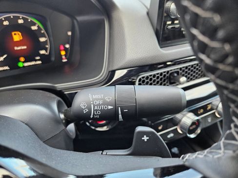 Used 2025 Honda Civic Sport Touring image 14