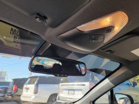 Used 2018 Toyota C-HR image 20