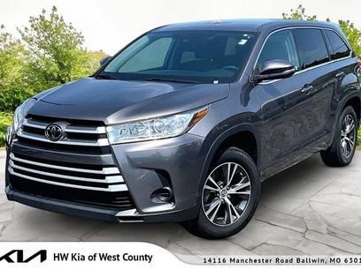 Used 2018 Toyota Highlander LE