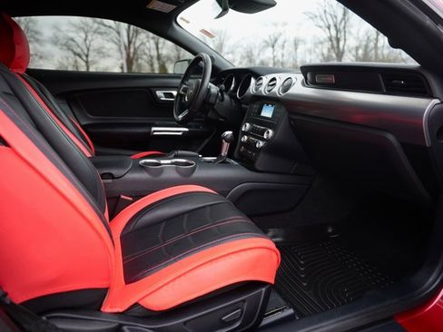 Used 2021 Ford Mustang GT w/ Black Accent Package image 8