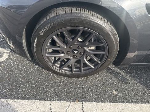 Used 2025 Tesla Model 3 Long Range image 9