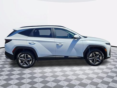 Certified 2025 Hyundai Tucson SEL AWD/4WD image 7