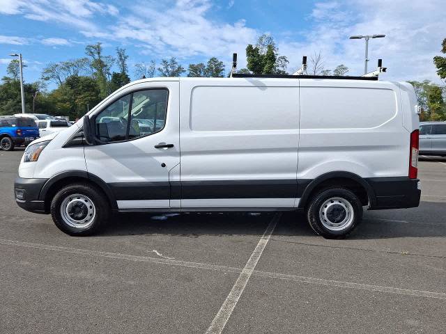 Certified 2021 Ford Transit 150 Low Roof RWD image 5