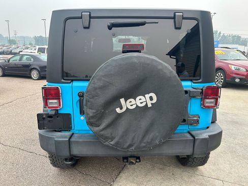 Used 2017 Jeep Wrangler Sport w/ Quick Order Package 24S AWD/4WD image 6