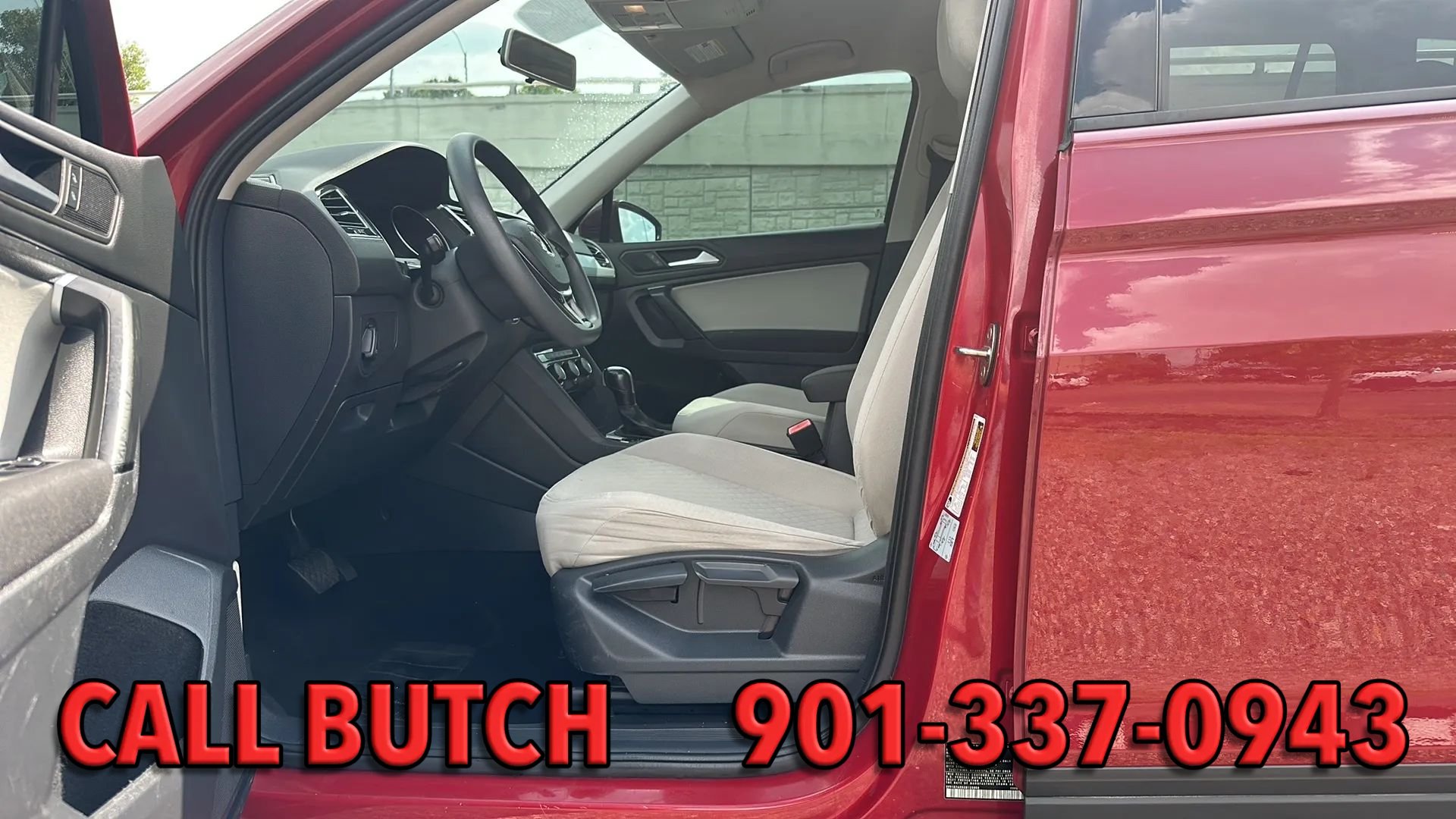 Used 2019 Volkswagen Tiguan S w/ Driver Assistance Package FWD image 10
