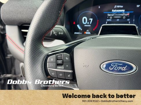 Used 2025 Ford Explorer ST-Line w/ ST-Line Street Pack AWD/4WD image 16