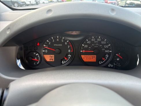 Used 2019 Nissan Frontier SV w/ Value Truck Package AWD/4WD image 11