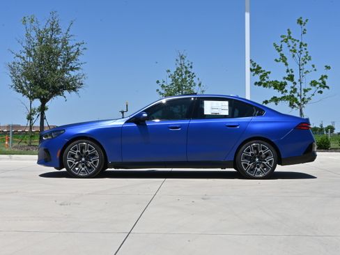 New 2026 BMW 530i RWD image 5
