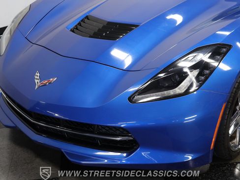 Used 2015 Chevrolet Corvette Stingray Coupe w/ 3LT Preferred Equipment Group image 18