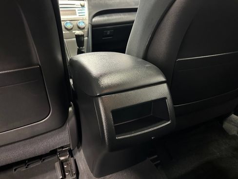 Used 2009 Toyota Camry SE FWD image 38