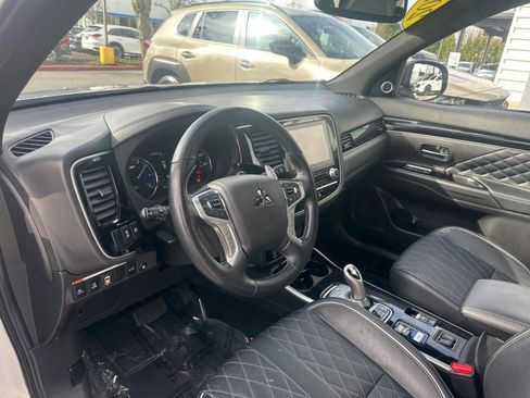 Used 2022 Mitsubishi Outlander SEL AWD/4WD image 5