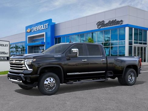 New 2026 Chevrolet Silverado 3500 High Country AWD/4WD image 3