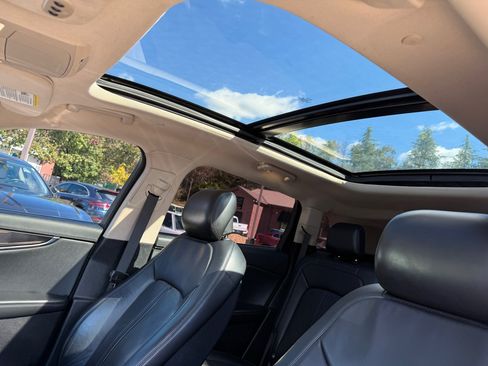 Used 2021 Lincoln Nautilus Reserve w/ Equipment Group 201A image 22