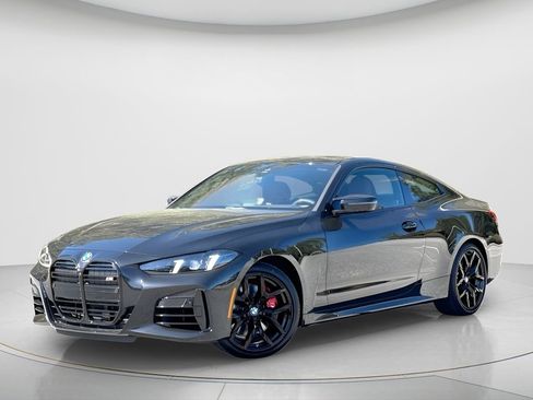 New 2026 BMW M440i Coupe w/ Premium Package RWD image 1