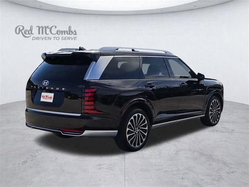 Certified 2026 Hyundai Palisade Calligraphy FWD image 7