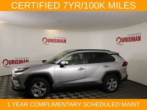Used 2025 Toyota RAV4 XLE AWD/4WD image 4