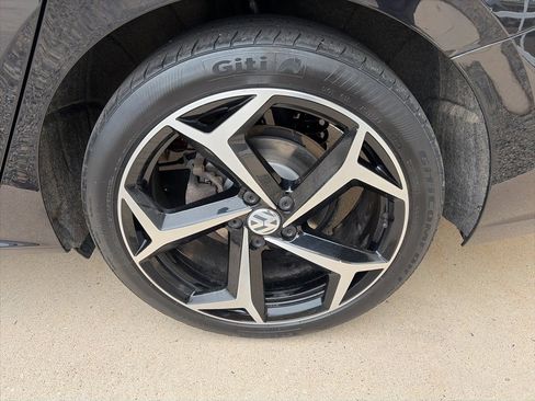 Certified 2021 Volkswagen Passat 2.0T R-Line w/ Luggage Net & Mats Package image 21