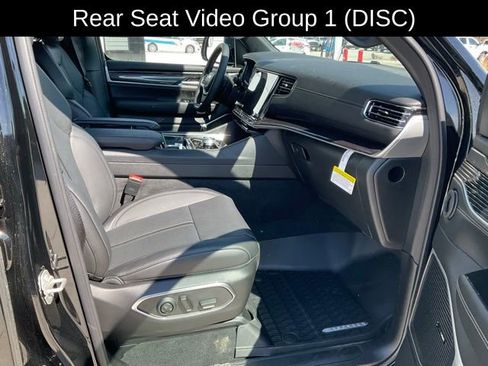 New 2024 Jeep Wagoneer 4WD w/ Convenience Group I image 35