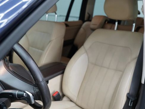 Used 2018 Mercedes-Benz GLS 450 4MATIC image 21
