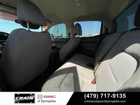 Used 2020 Chevrolet Colorado W/T w/ Custom Special Edition RWD image 27