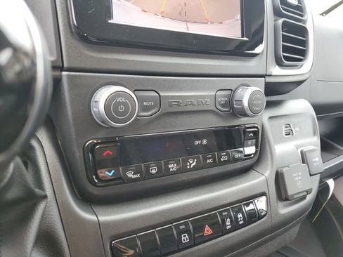 New 2026 RAM ProMaster 2500 w/ Quick Order Package 22G SLT image 13