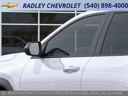 New 2026 Chevrolet Equinox LT w/ Midnight Edition image 12