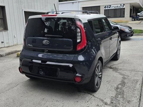 Used 2016 Kia Soul + w/ Audio Package FWD image 5