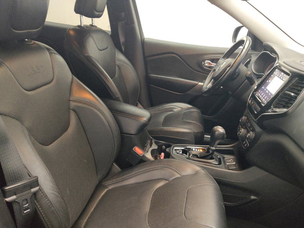 Used 2019 Jeep Cherokee Limited FWD image 21