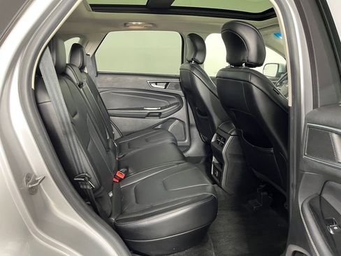 Used 2015 Ford Edge Titanium image 15