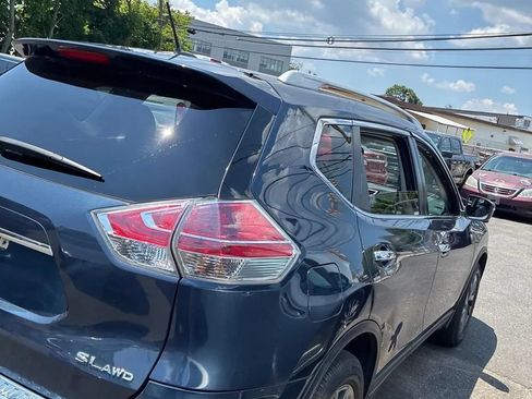 Used 2016 Nissan Rogue SL w/ SL Premium Package AWD/4WD image 9