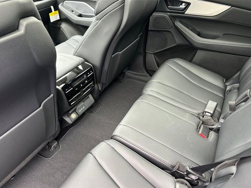 New 2026 Acura MDX FWD image 8