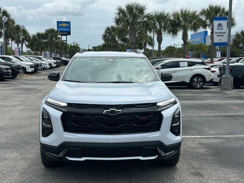 New 2026 Chevrolet Equinox RS w/ Convenience Package III AWD/4WD image 3