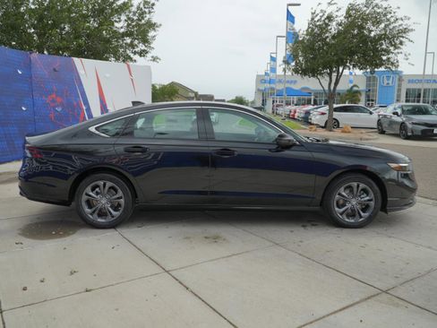 New 2026 Honda Accord EX-L image 4