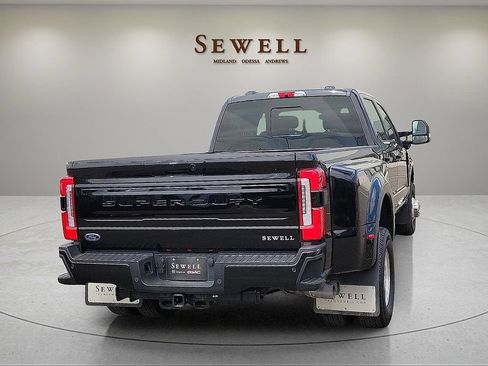Used 2025 Ford F350 Platinum AWD/4WD image 5