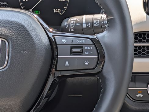 Used 2025 Honda HR-V EX-L image 27