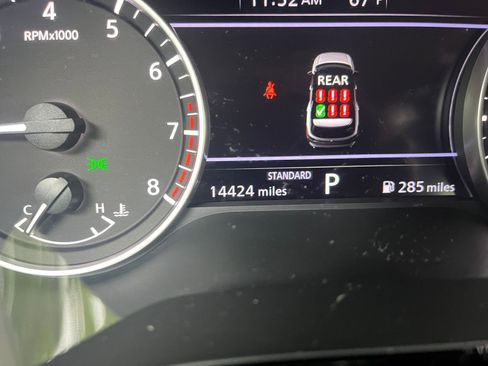 Used 2025 Nissan Pathfinder SV FWD image 42